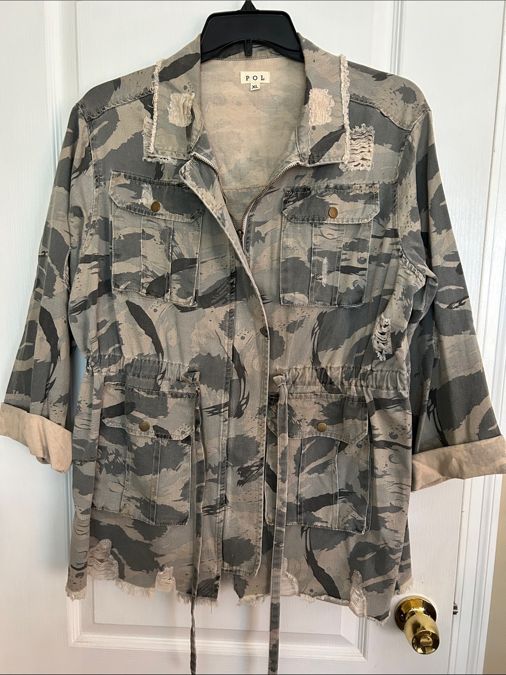 POL Gray Camouflage Distressed Utility Jacket, Size XL. PTP 25